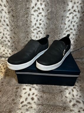 Nautica Black Slip-On Sneakers with White Sole